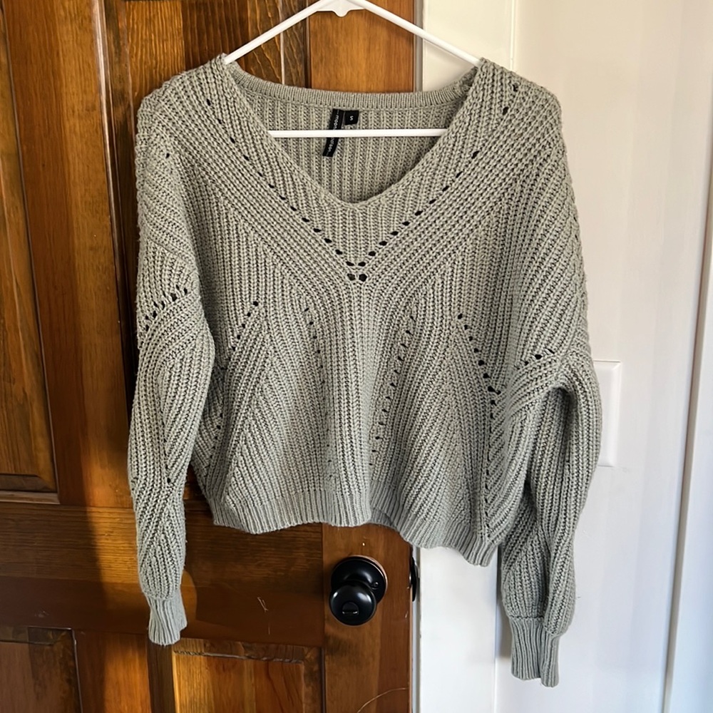 green knit cropped sweater